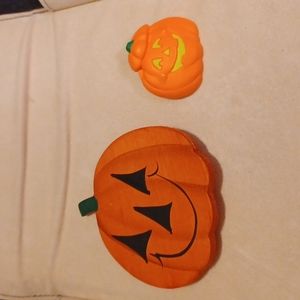 4/$20- 2  Vintage Jack-o-lantern lapel pins